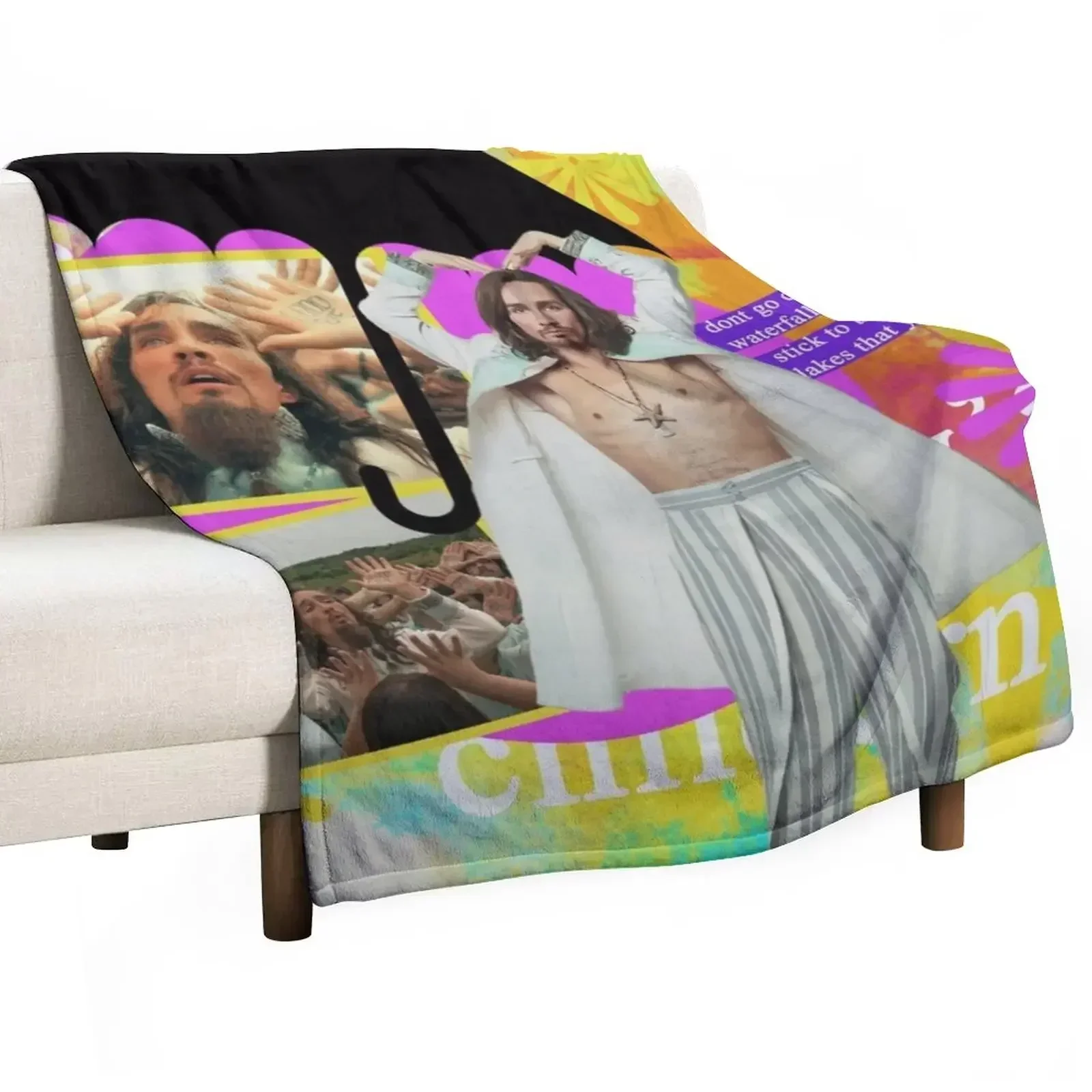 Klaus Hargreeves The Umbrella Academy sunny and bright Throw Blanket Soft Beds Cute Plaid Shaggy cosplay anime Blankets