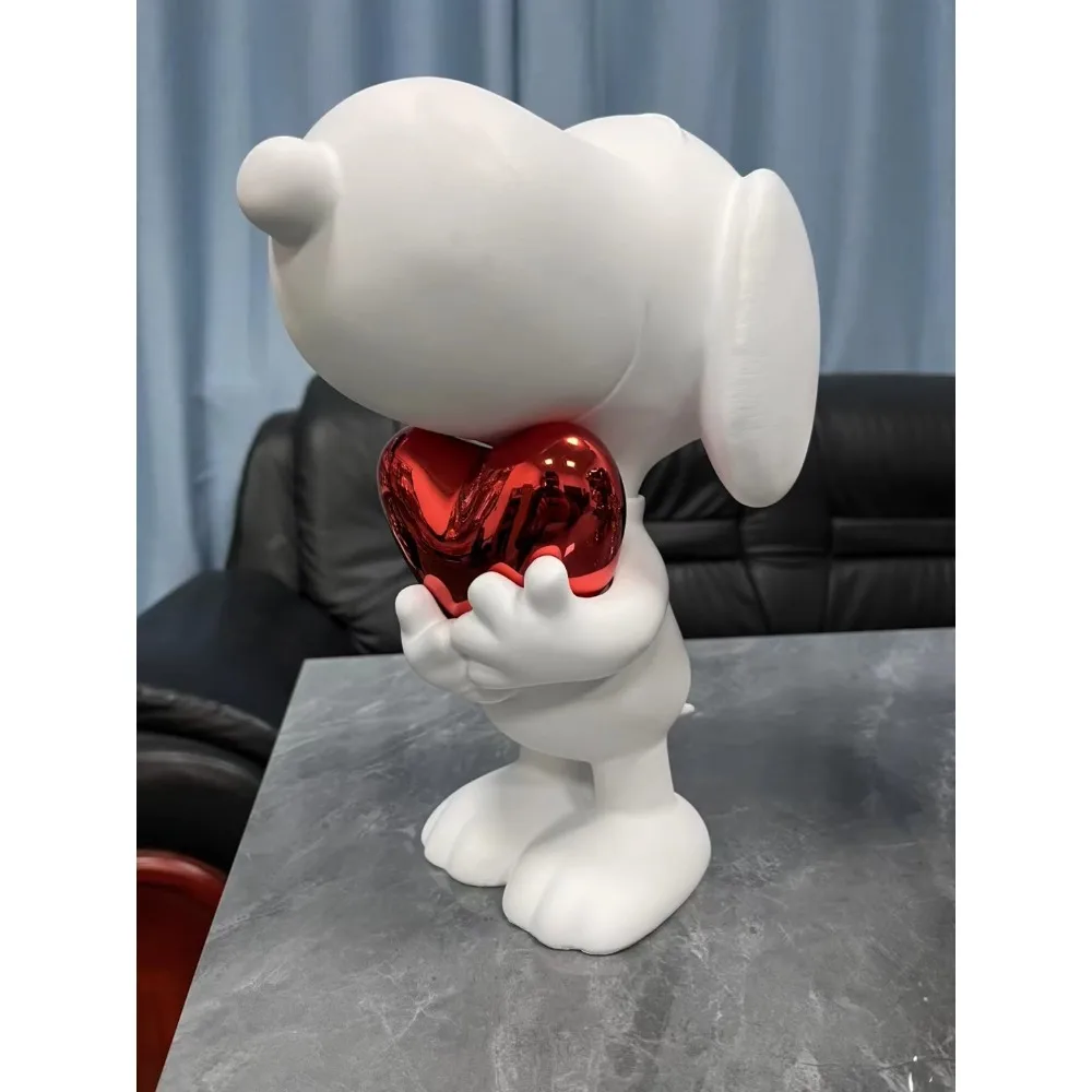 

30cm Snoopy Statue Cartoon Holding Heart Snoopy Sculpture Electroplated Figure Desktop Ornaments Home Decor Housewarming Gift
