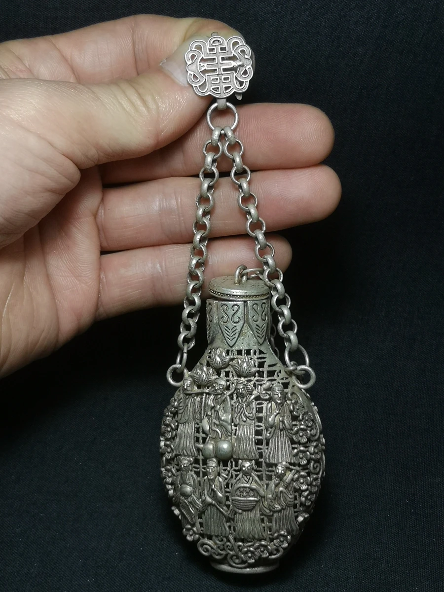 

YIZHU CULTUER ART Collection Old China Tibet Silver Carving Eight Immortals Pendant Decorated gift