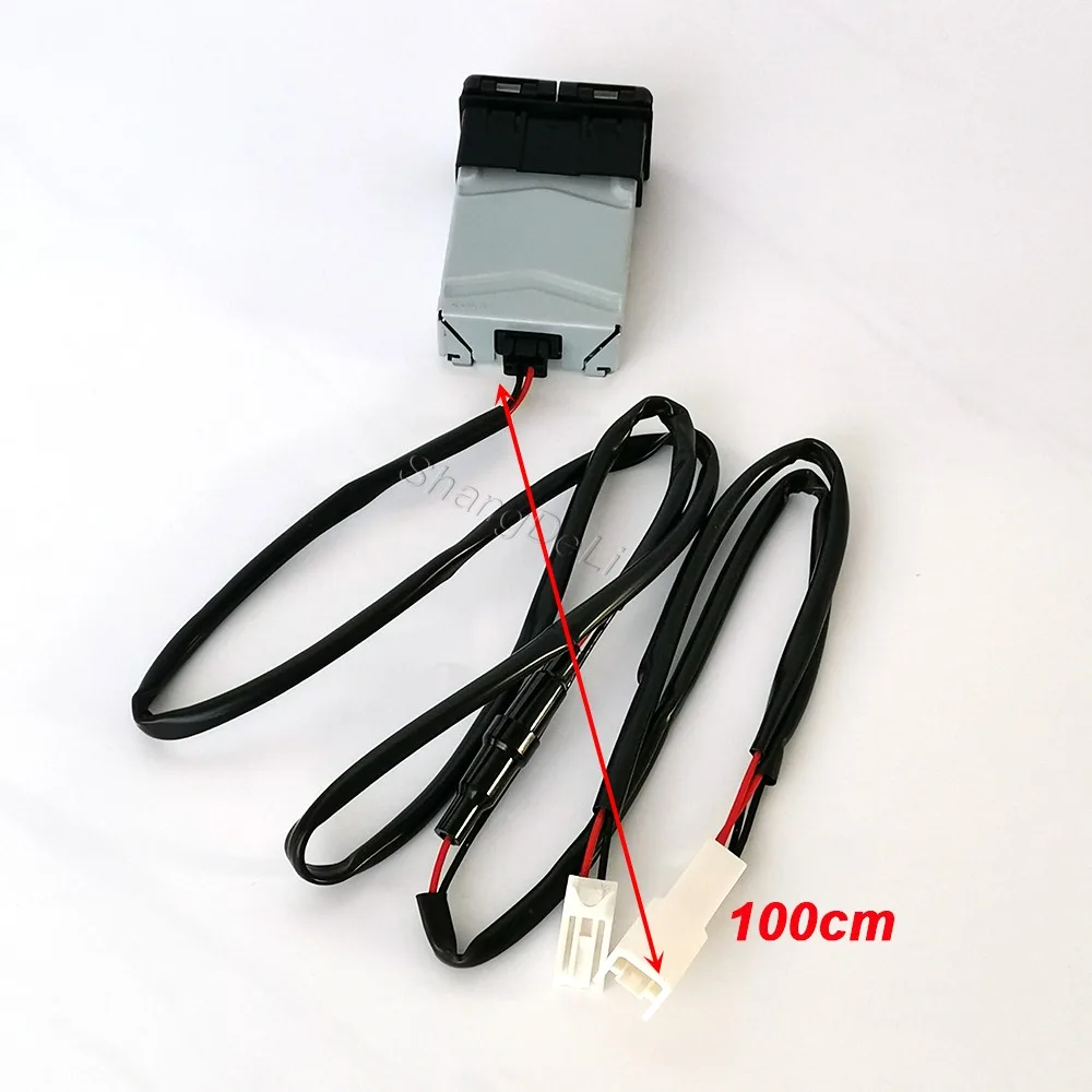 36W Auto Dual USB Type-C PD Opladen Outlet Oplader Adapter Voor Camry Avalon Highlander Levin RAV4