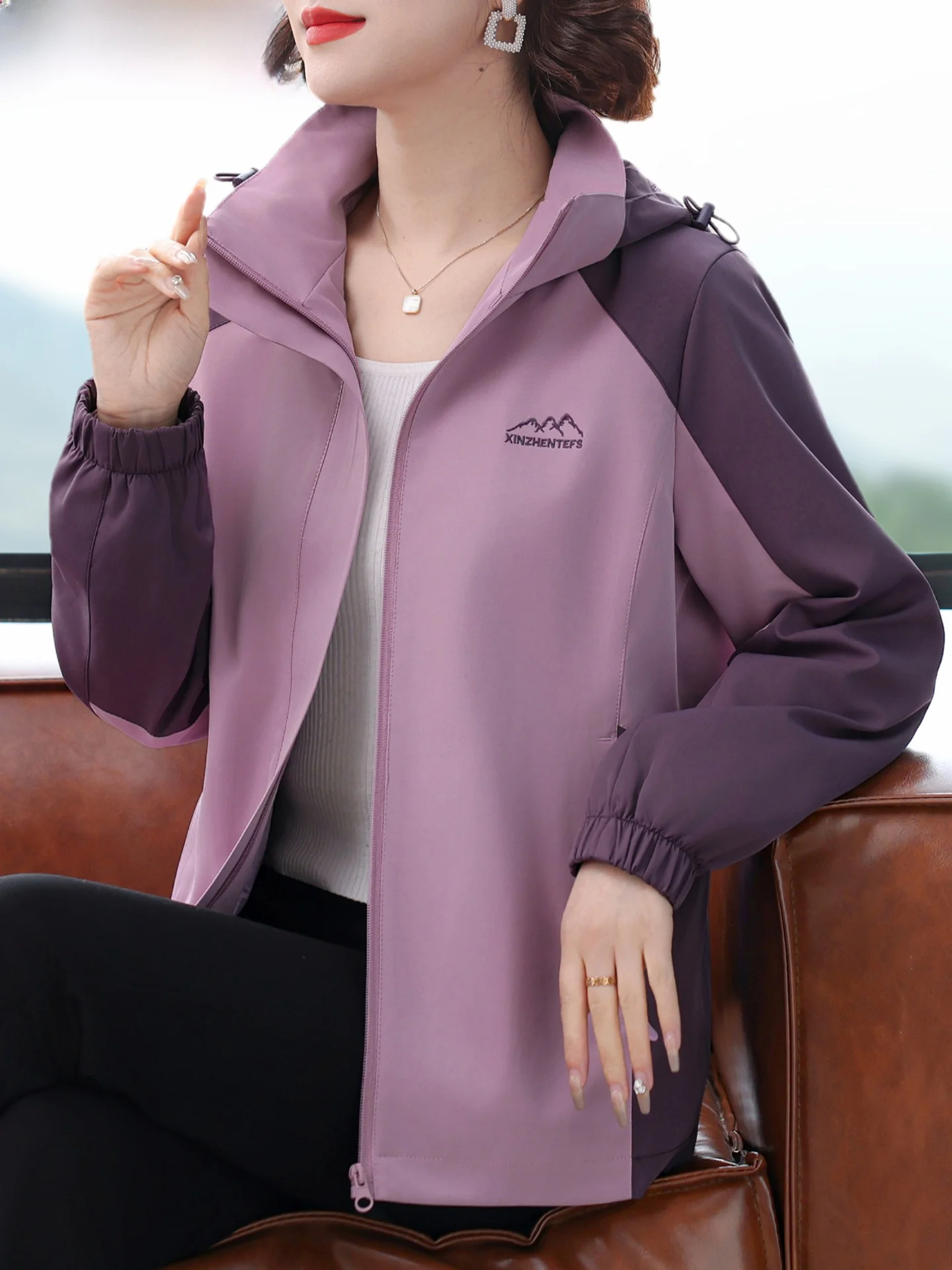 

Spring Faion Outerwear Jaet New 2026 Sle for Middle-Aged And ly Women Windproof Zipper Design Sport Casual Series