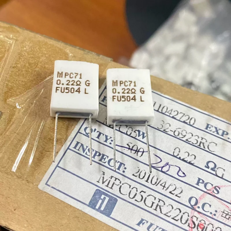 10-100pcs MPC71 5W 0.22R 2% imported Fukushima Shuangyu FU insensitive ceramic cement resistor MPC05GR220