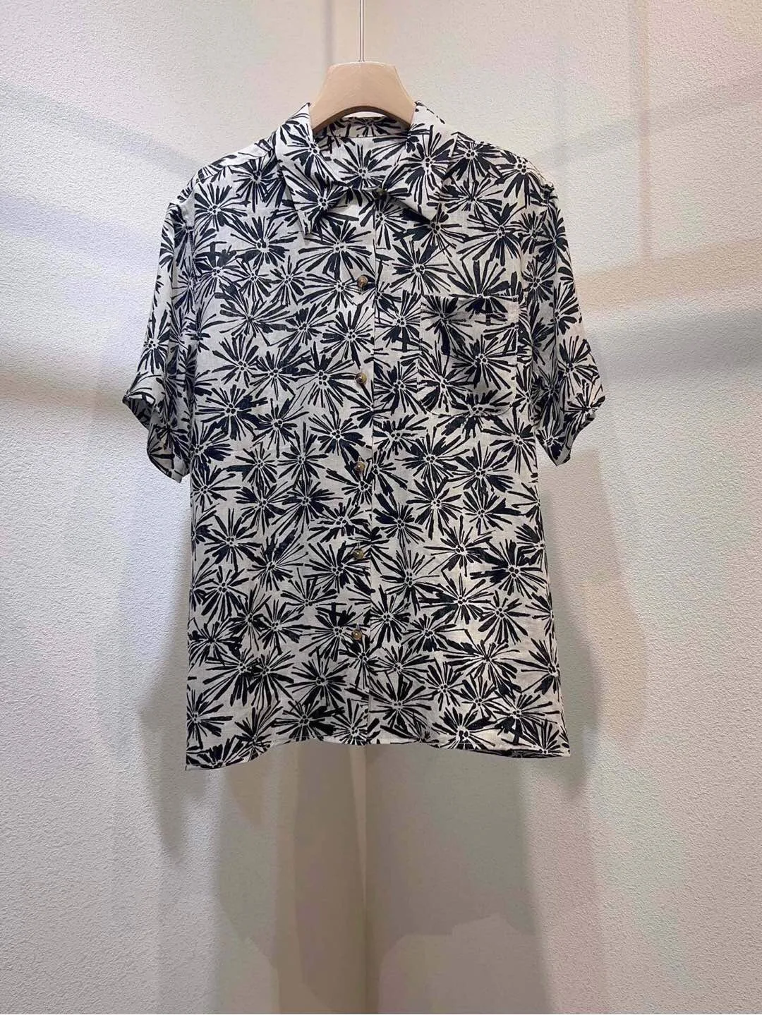 

New High Quality Spring And Summer Fashion Linen Print Short Sleeve Shirt For Women On Holiday
