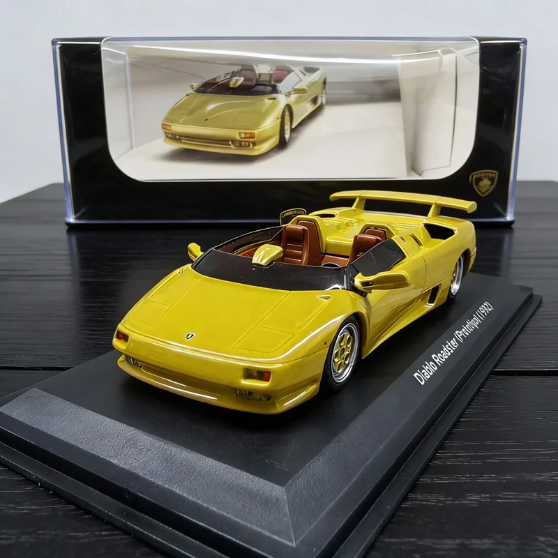 

1/43 Diablo Roadster Prototipo 1992 Alloy Classic Sports Car Model Diecasts Metal Track Racing Vehicles Car Model Kids Toys Gift