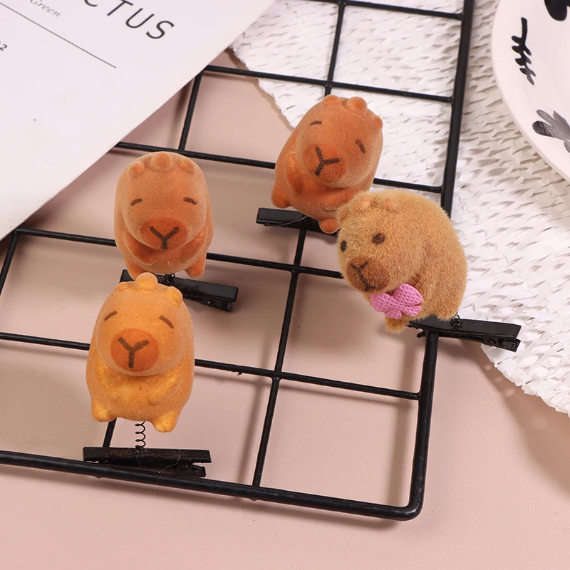 5PCS Del Fumetto Divertente 3D Kapibala Peluche Tornante Moda Animale Bello Capibara Clip di Capelli Accessori Copricapi Regalo Del Capretto Colore Casuale