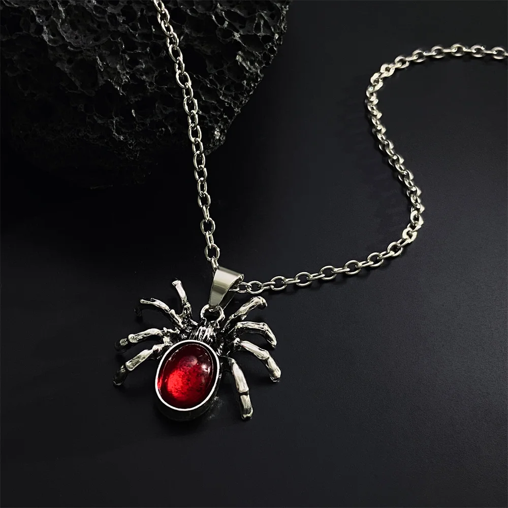 Punk Spider Necklace for Women Men Retro Spider Pendant Collar Chain Jewelry Trendy Accessories Halloween Gifts Gothic Decor