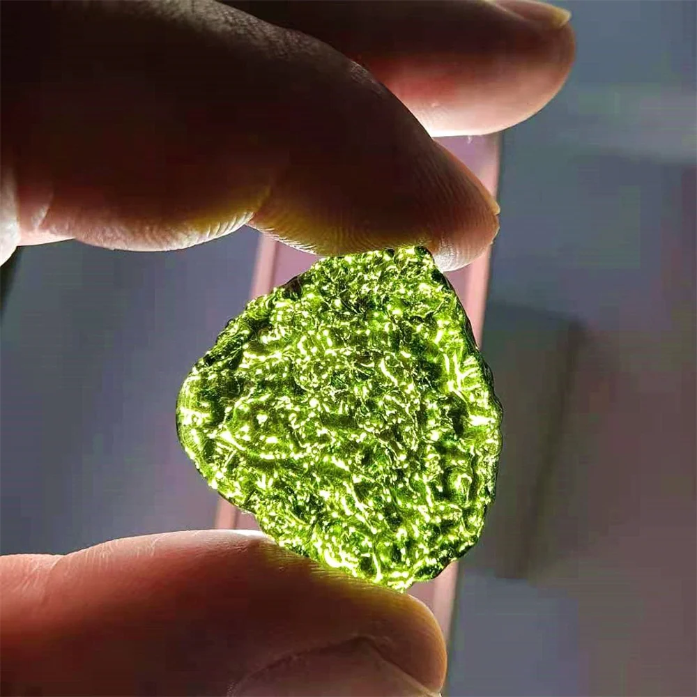 

High Quality Moldavite Czech Meteorite Mineral Specimen Spiritual HealingCrystal Energy Stone