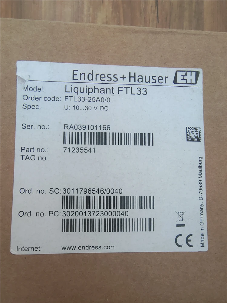 E+H Enderhaus FTL33-AA4W3AB3EJ, FTL33-25A0/0 In Stock, Physical Photos