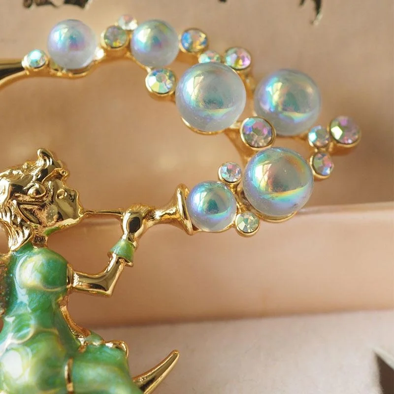 Moon Fairy Brooch Vintage Middle Ancient Brooches Blowing Bubbles Antique Accessories