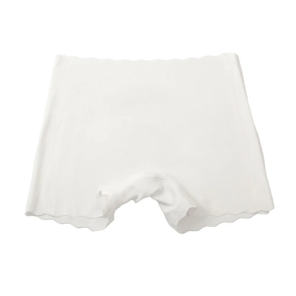 Fashion Edge Seamless Safety Short Pants Elastic Breathable Boxer Underwear Soft Comfortable Casual Ice Silk Panties Daily Use
