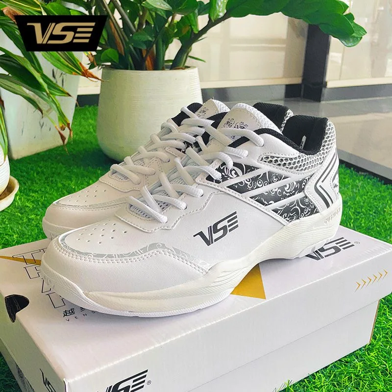 

2025 New Badminton Shoes Mens White Indoor Court Shoes Men Comfortable Table Tennis Shoes Man Anti Slip Training Shoe