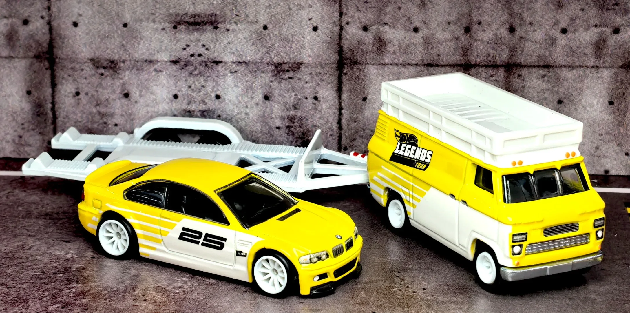 جديد Hot Wheels Legends Tour Team Transport 2025 - Bmw M3 وHw Rally Hauler بمقياس 1:64 ألعاب ممتازة قابلة للجمع #2