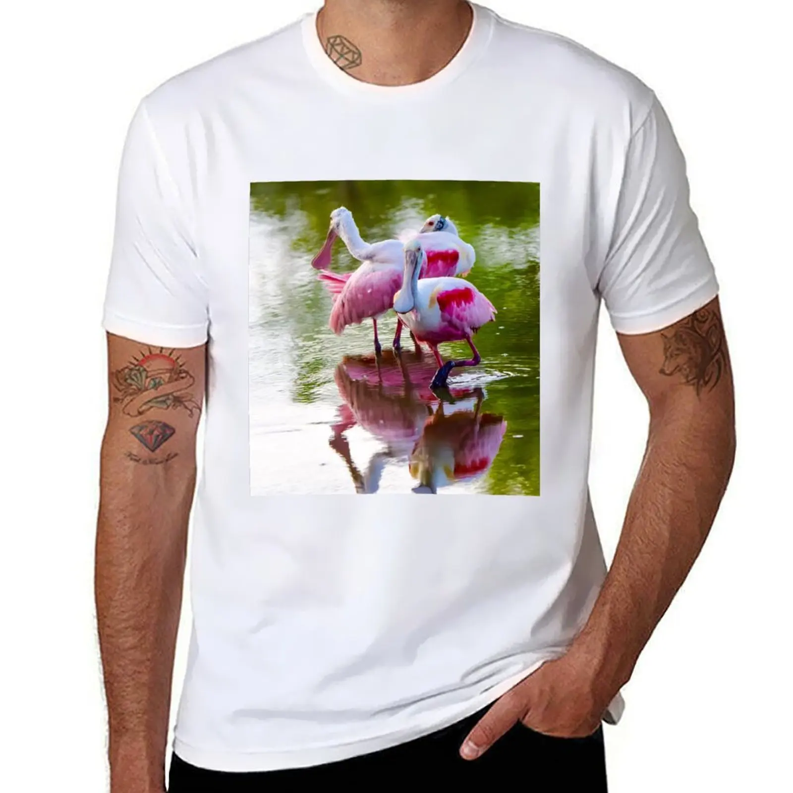 

Three Spoonbills Roseate T-Shirt Casual Trendy Short Sleeve T-Shirt