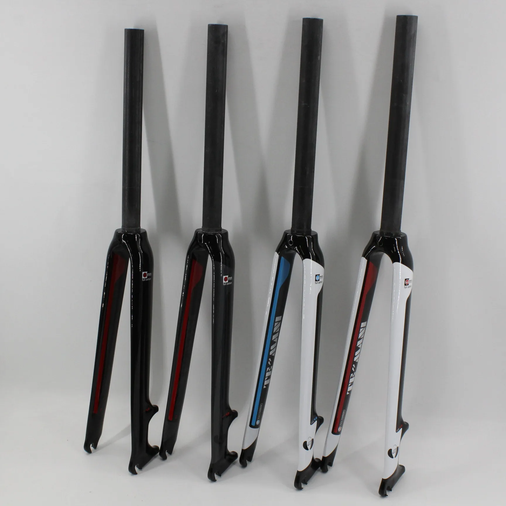 Neueste temani 700c Rennrad 3k Voll carbon Scheiben brems gabel Carbon Fahrrad Vorderrad gabel Hart carbon Teile 4 Farben – Detail 2