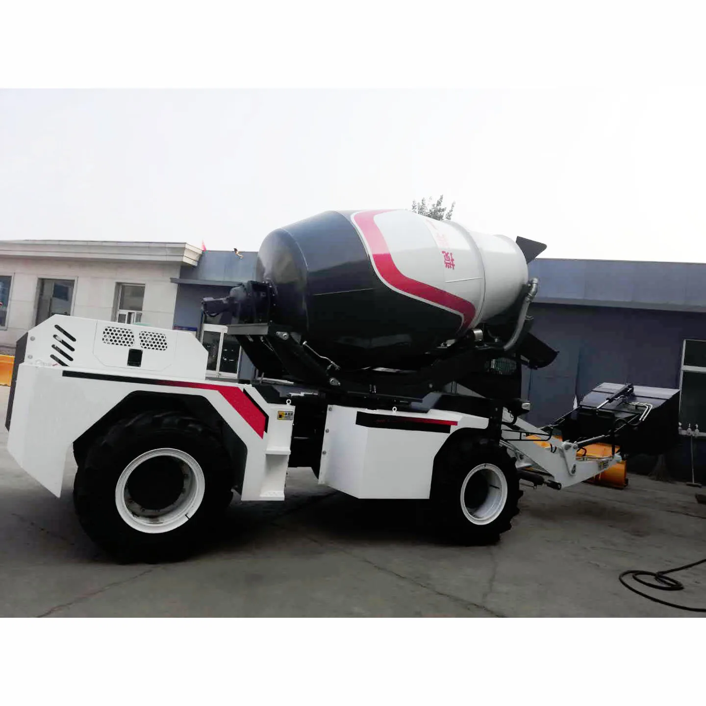 Beton Mixer Truck Sm3.5 Self Loading Mobile Concrete Mixer For Sale Self-loading Mixer Truck
