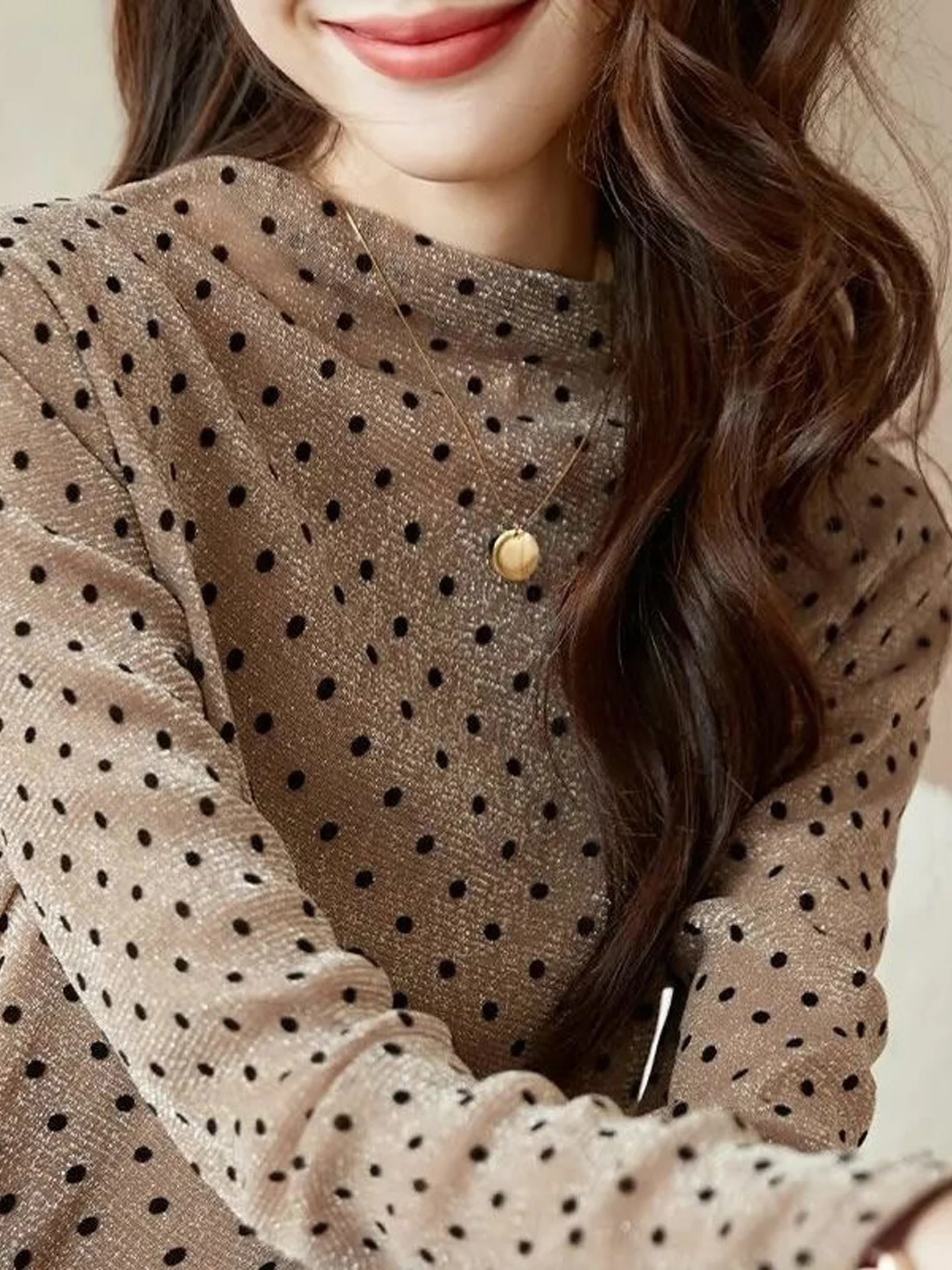 Skin-friendly Casual Women's Top Bright Thread Polka Dot Fashion Commute Shirt Autumn New Simple Elastic Base Tee