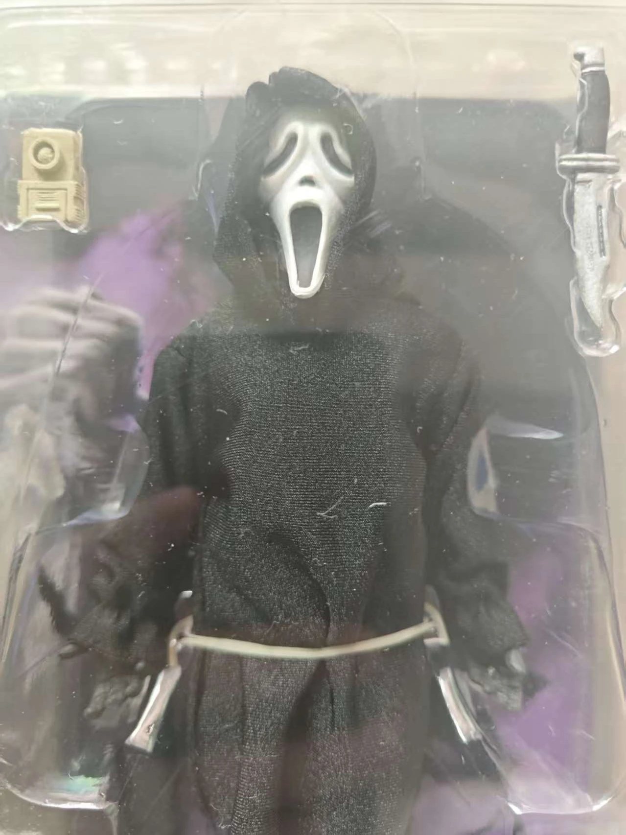 NECA Reel Toys Scream - Ghost Face Retro Cloth 8-calowa figurka akcji w rzadkim stylu. Oryginalna wersja, nie jest to replika.