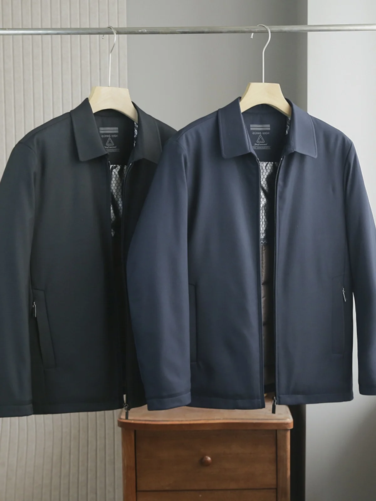 

Men's Casual Cotton Jaet Stand Collar Warmth Busin Casual Autumn Winter Faion Ci Sle Stand Fit Thi Zipper Coat