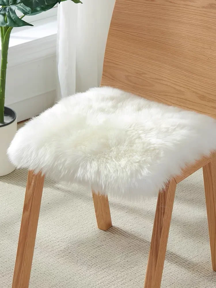 

100% Real Wool Cushion Lamb 45x45cm Sheepskin For Seat Chair Living Room Decor Warming Your Home 2022 Winter