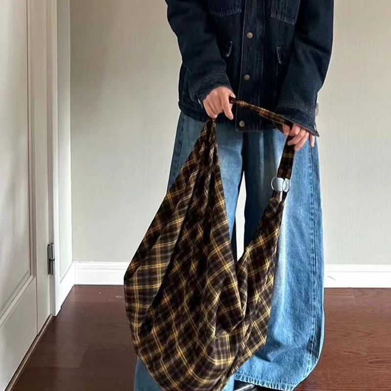 Koreanische karierte Canvas-Umhängetasche, Vintage-Mode-Rucksack, Damen-Tasche mit großem Fassungsvermögen, leichte, lässige Tragetasche für den Arbeitsweg – Detail 7
