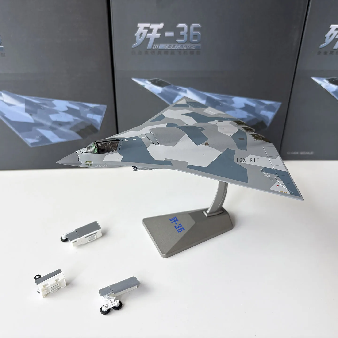 1/144 J-36 Chinese 6th Generation Aircraft J36 Cut Crack Coating Alloy Finished Plane Fighter Jet Model Collection Gift view 5