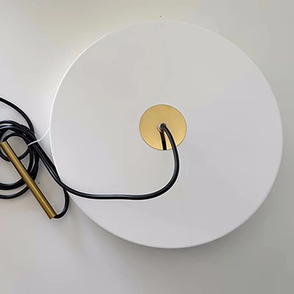 Northern Europe Minimalist Metal Pendant Light Hanging Lamp Creative Modern Simple Round Saucer for Bed Dining Room lighting