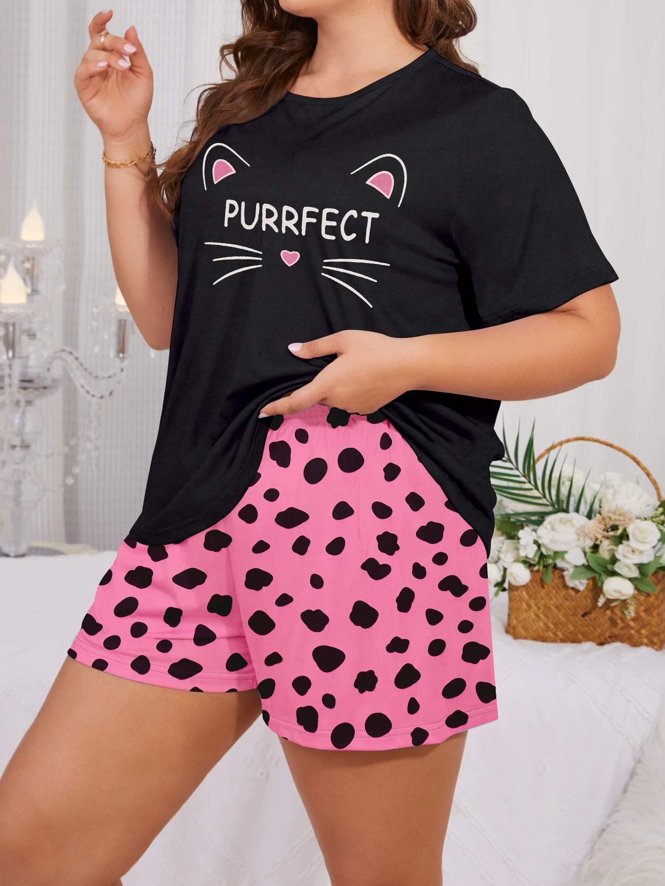 Large size women\'s pajamas cute loose print short sleeved short home clothing set