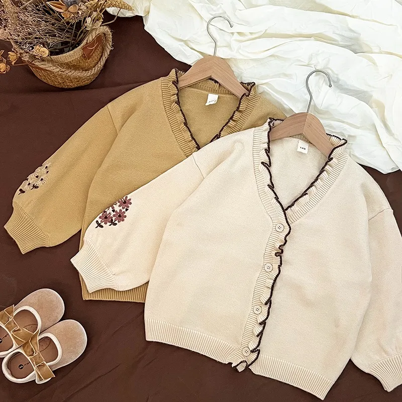 

Embroidered Sweet Cute Girls Soft Heart Button V-Neck Sweater Coat Autumn Winter Ruffled Edge Solid Color Knitted Cardigan
