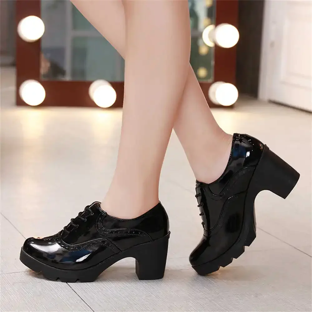 Plus Size Increase Height Chunky Heel For Women Green Heel Shoes Elderly Sneakers Sports Style Trending Resort Ternis