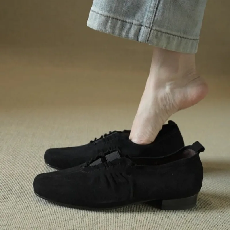 2025 صيف جديد أزياء المرأة ساحة تو مطوي شقة حذا فردي للسيدات المرأة عارضة تنوعا ماري جين مضخات