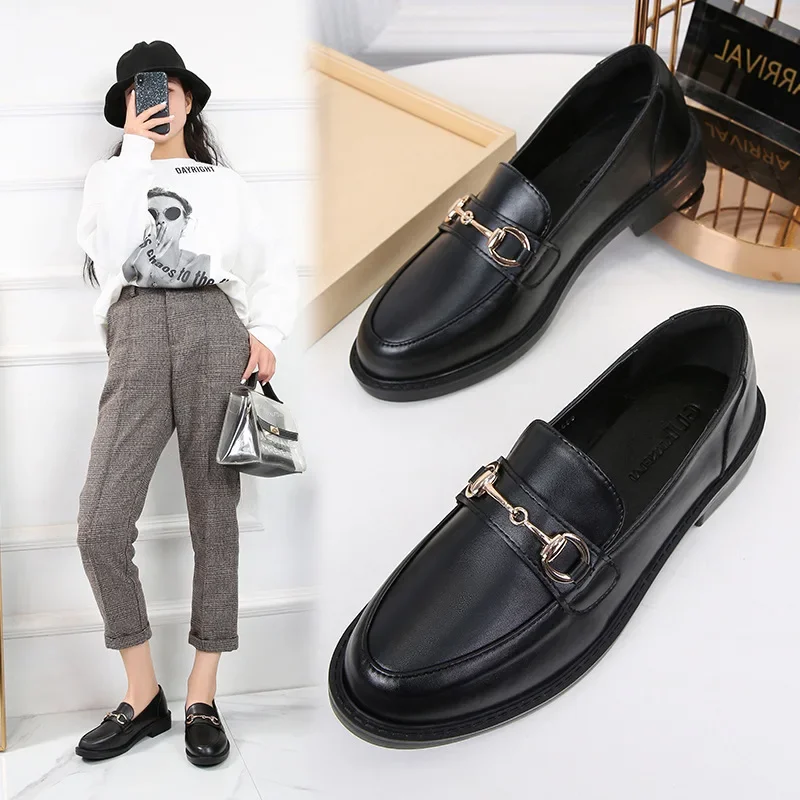 Women Loafers 2023 Spring British Style Women Leather Shoes Fashion Metal Buckle Thick Heel Shoes Retro Style Office Lady Shoes