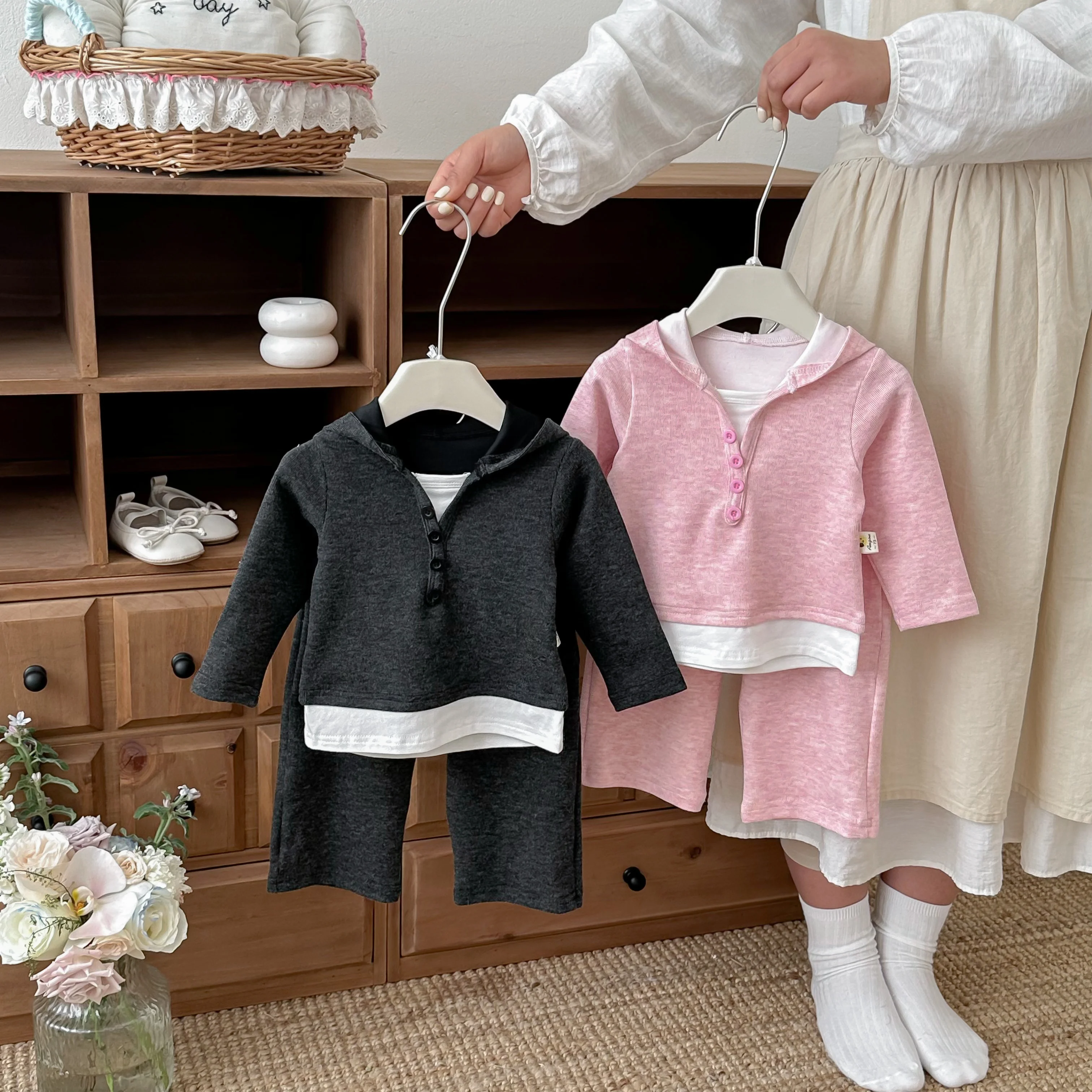 New Spring-Autumn Style Men's and Women's Baby-Sized Korean-Style Fake Two-Piece Hooded Base Shirt and Wide-Leg Pants Set