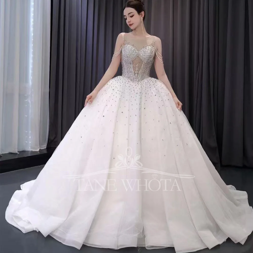 Luxury O-Neck Sleeveless Wedding Dress Lace Up Back Crystal Embellished Classic Bridal Gown