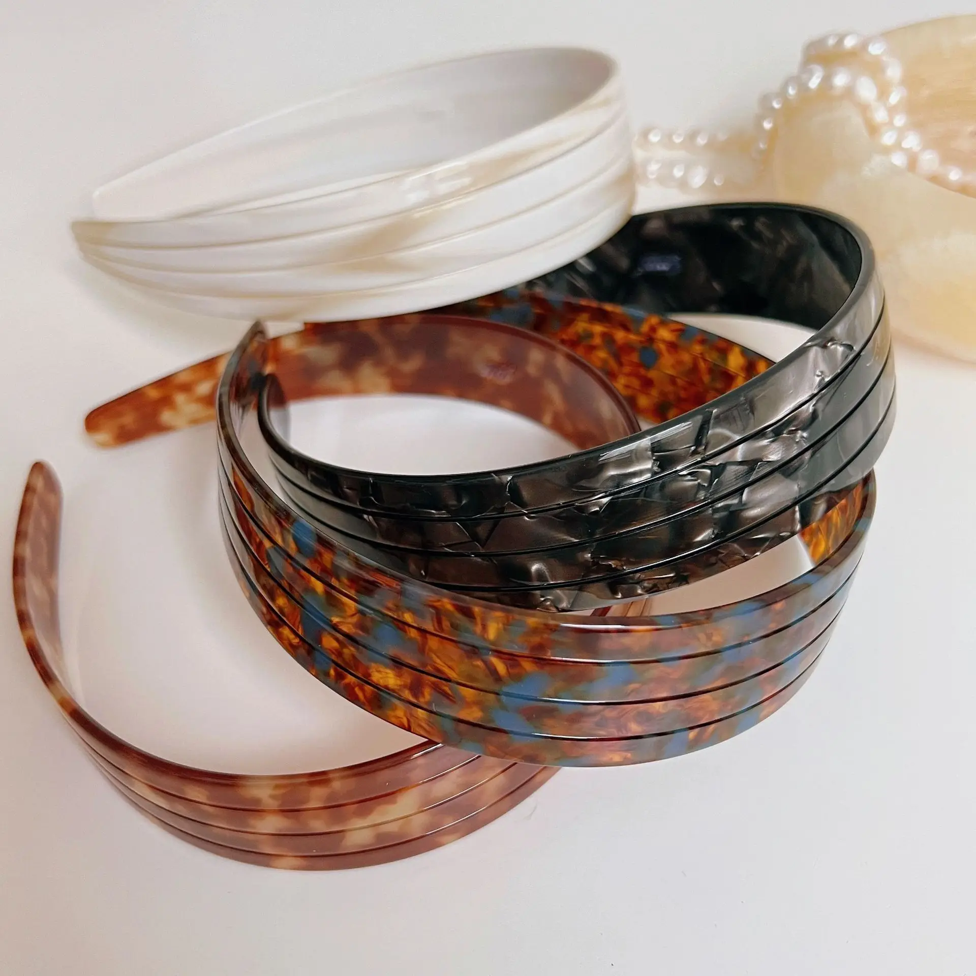 

Korean-Style Elegance Acetate Hair Hoop Retro New Leopard Print Fashion Wide-Brimmed Headband For Women's Girls Hair Accessory