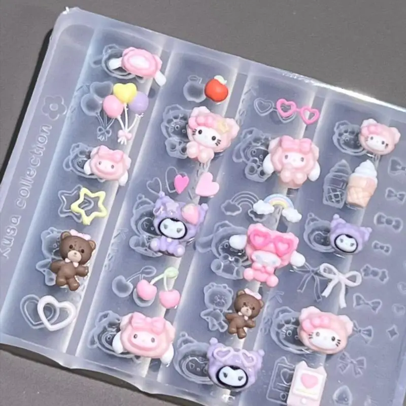 Forma Silikonowa do Paznokci Kawaii Cartoon Sanrio Hello Kitty Mymelody Kuromi Królik Niedźwiedź Lew DIY Design Narzędzie do Manicure