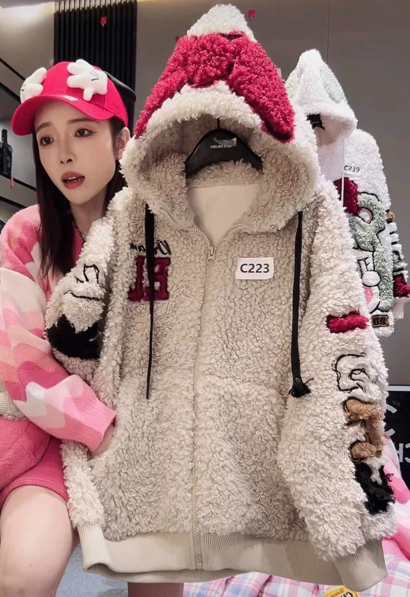 شعبية الخريف الشتاء هوديس الصناعة الثقيلة الكرتون صوف الضأن المتضخم طويلة الأكمام مقنعين البلوز سترة الإناث #5