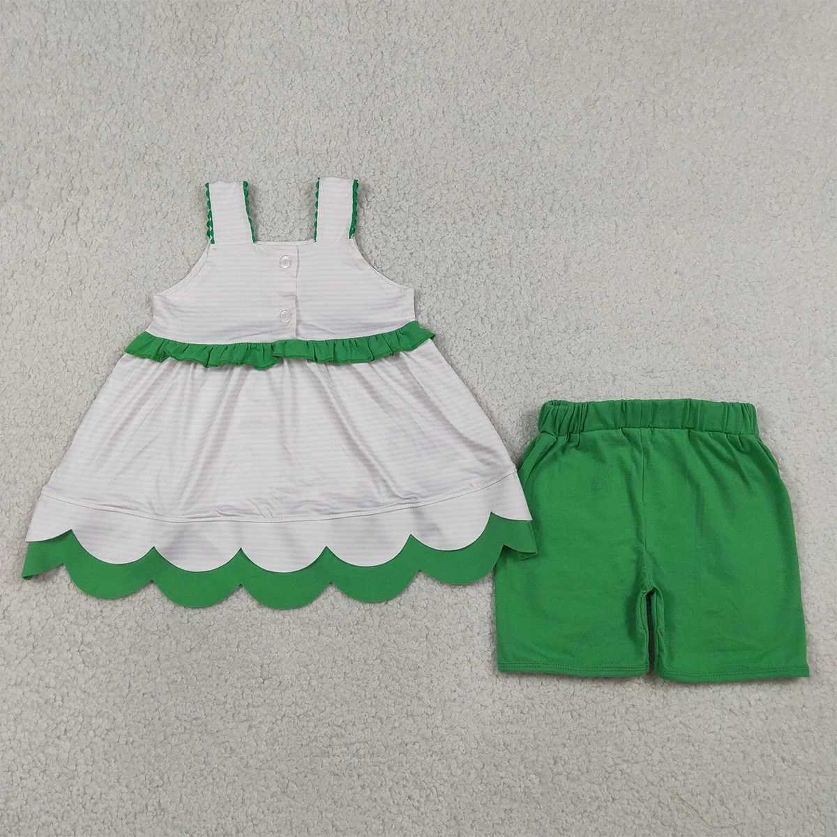 Set per Bambini con Ricamo di - Summer Clothing Boutiques recensione e prezzo