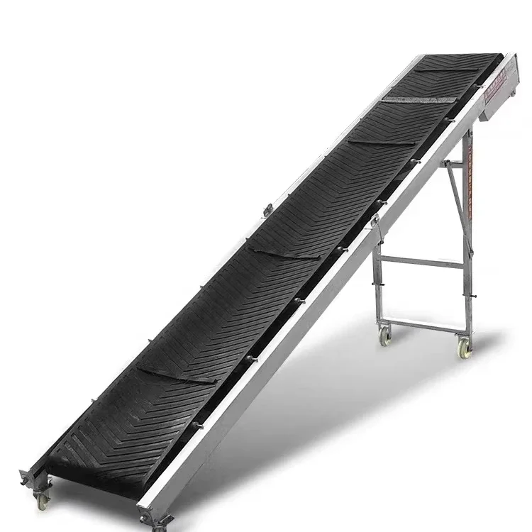

Chinese and German custom-made black inclined belt conveyor for marine fishing.