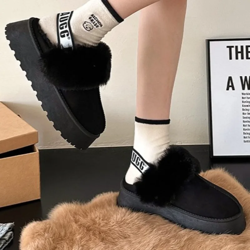 موضة جديدة بلون الجلد المدبوغ المرأة النعال العلامة التجارية مصمم 2025 الشتاء المرأة عالية الجودة المنزل حذاء الثلج عالي الرقبة دافئ بيع