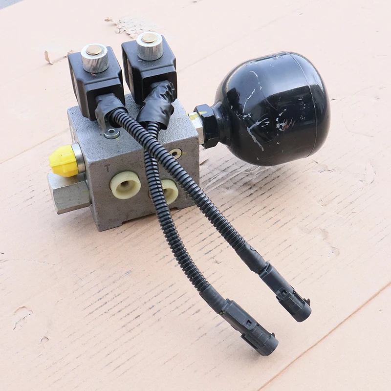 SANY Excavator Hydraulic Control Valve 60046293 Valve Group 1010300 Controller Valve