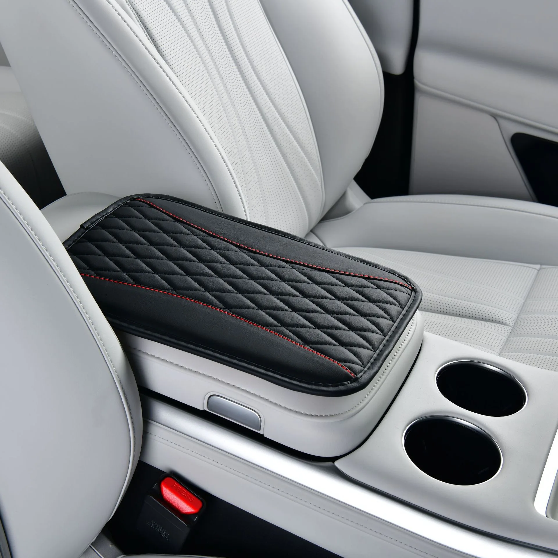 Elegant Rhombus PU Leather Car Central Control Countertop Support Pad Armrest Box Protection Pad with Double Pockets or No Pocke view 2