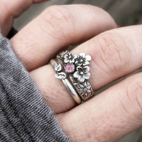 2pcs Fashion Retro Style Flower Leaf Pattern Splicing and Stacking Pair Ring Ancient Silver Women's Size Ring