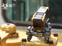 Fusion Core FC-P1 Creative Wasteland Mecha Style Mobile Power Bank 8000mah 22.5W Fast Charging Robot Power Supply Garage Kit