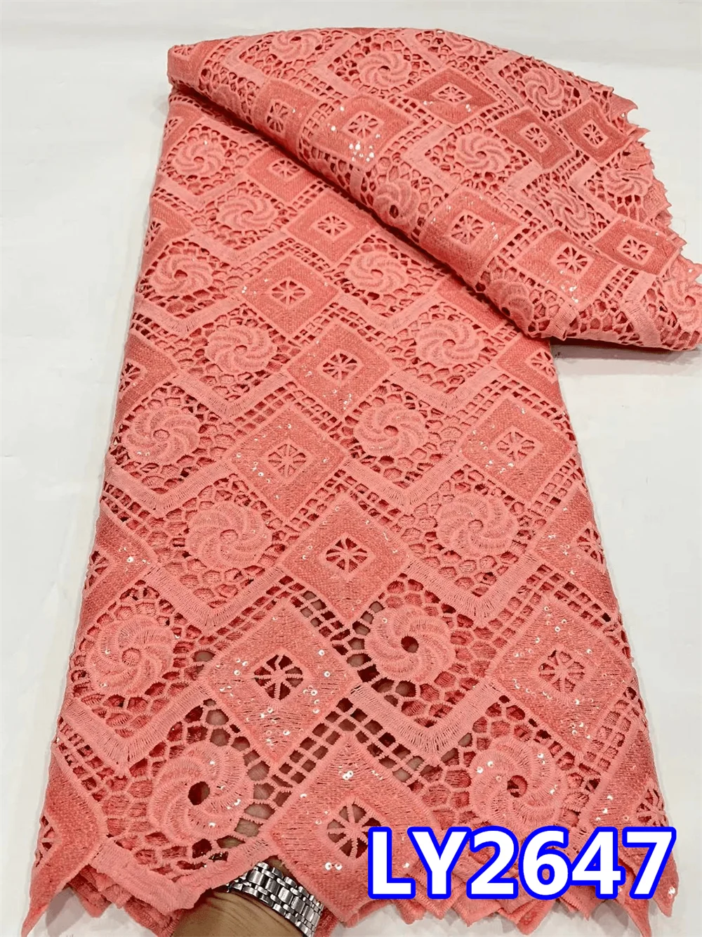 

Guipure Cord Lace Fabric with Crystal 2023 Latest African Water Souble Lace Fabric For Sewing Women Luxury Party Dresses LY2647