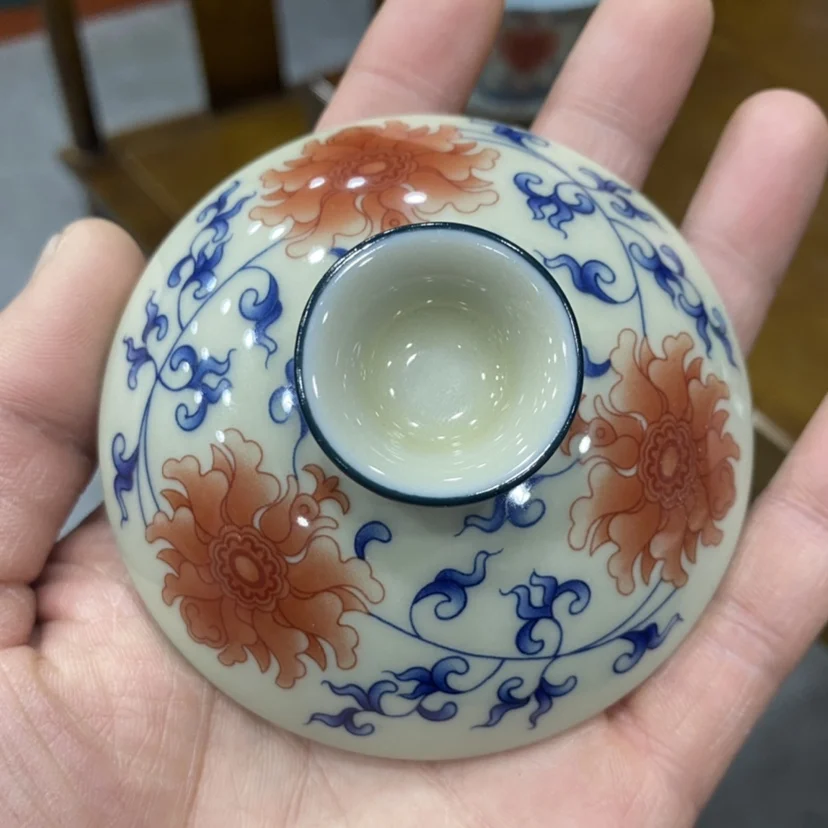 Handmade Jingdezhen Ceramic Blue and White Glazed Red Gaiwan Single Tea Brewing Bowl Home Gift Kung Fu Set Teacup