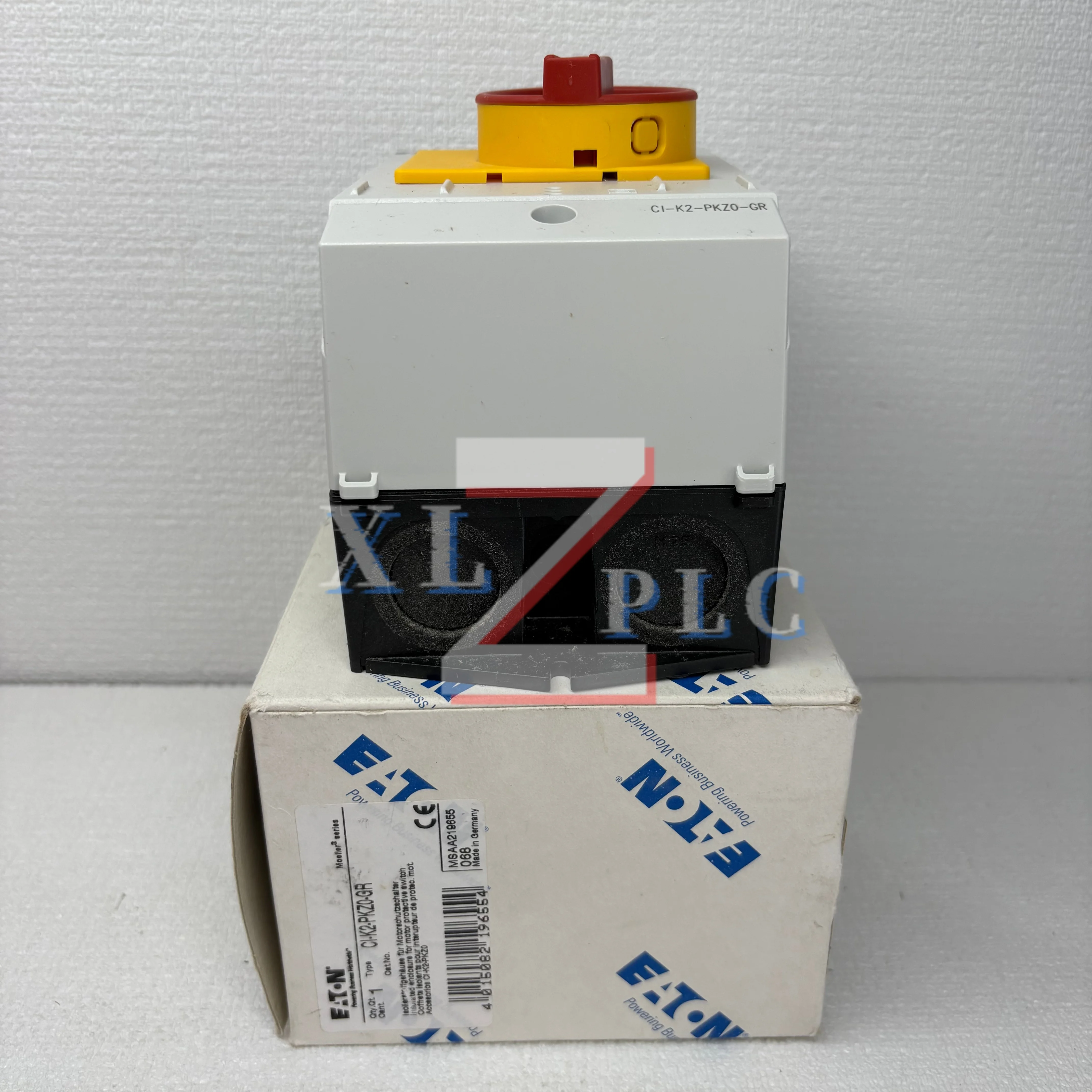 100% New CI-K2-PKZ0-GR Motor switch waterproof box