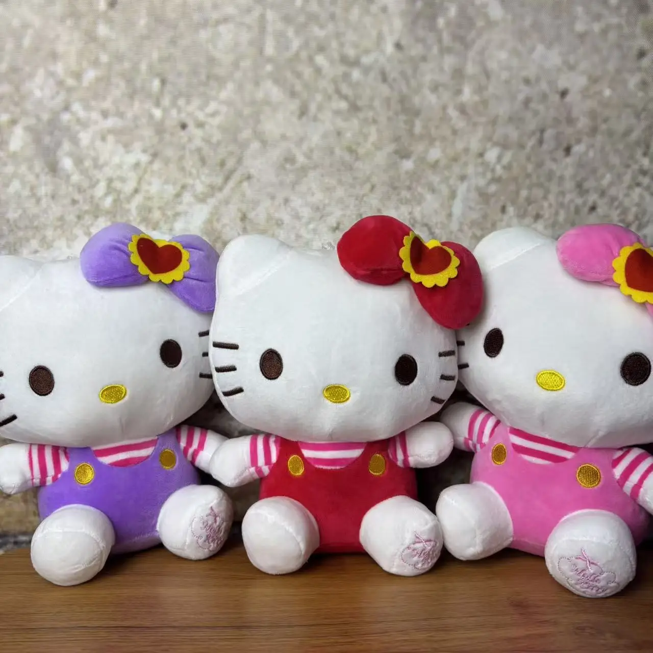 

Плюшевая кукла Sanrio Hello Kitty из мультфильмов, серия с надувным кругом для плавания Hawaii, темнокожая игрушка-подвеска, рождественские подарки