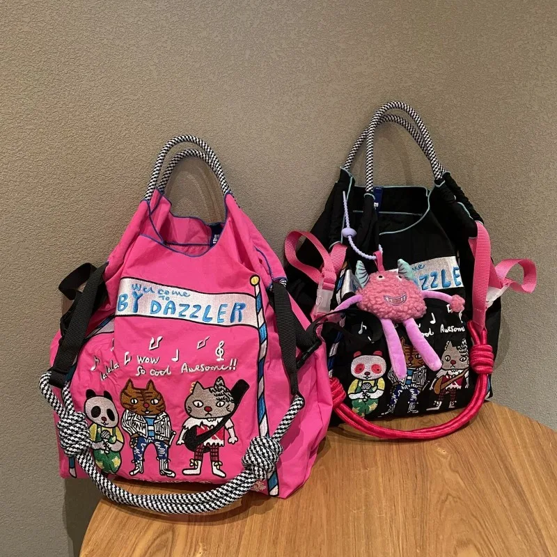 

Тканевая сумка с вышивкой в виде панды, защитная окружающая среда, женская цепочка с шариковой цепочкой, новая нейлоновая сумка с вышивкой, индивидуальная сумка на плечо