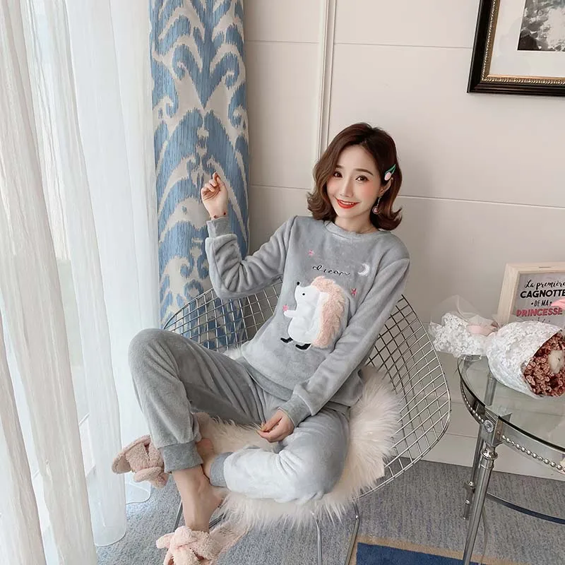 Autumn Winter Warm Flannel Women Pyjamas Sets Thick Coral Velvet Long Sleeve Sleepwear Cute Flannel Pajamas Set Home Cloth Girl