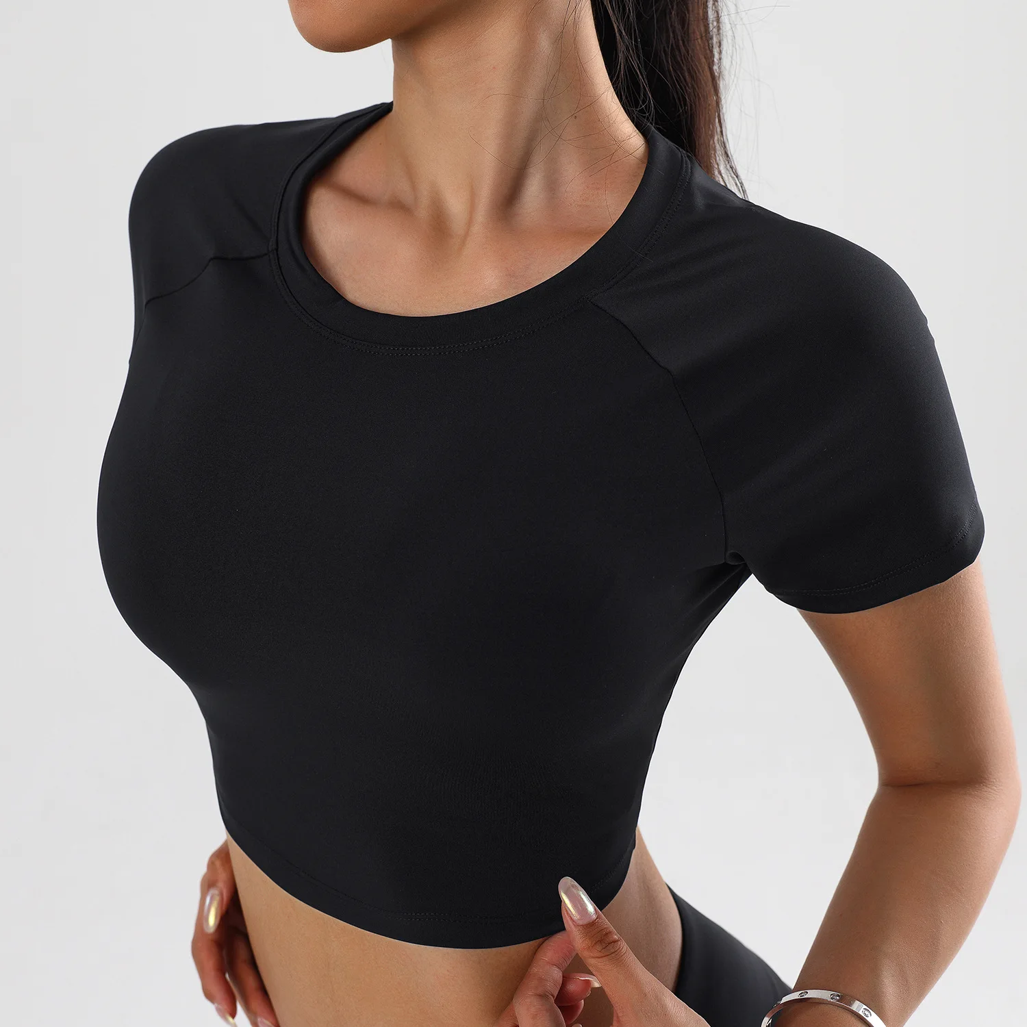 

Mileegril Short Sleeves Women Yoga Shirts Round Neck Sports Crop Tops Solid Gym Fitness Vest Quick Drying Workout Running Tops